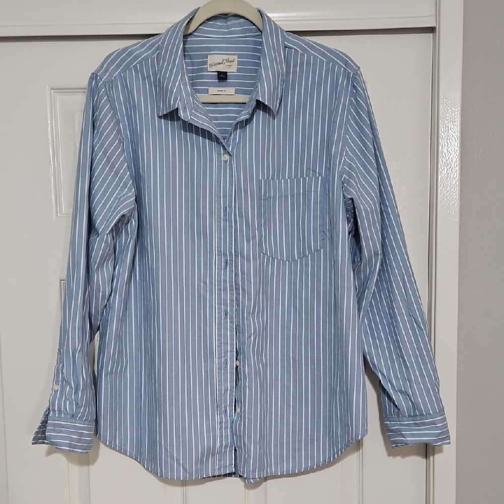 Womens Light Blue & White Striped Button-Up Shirt